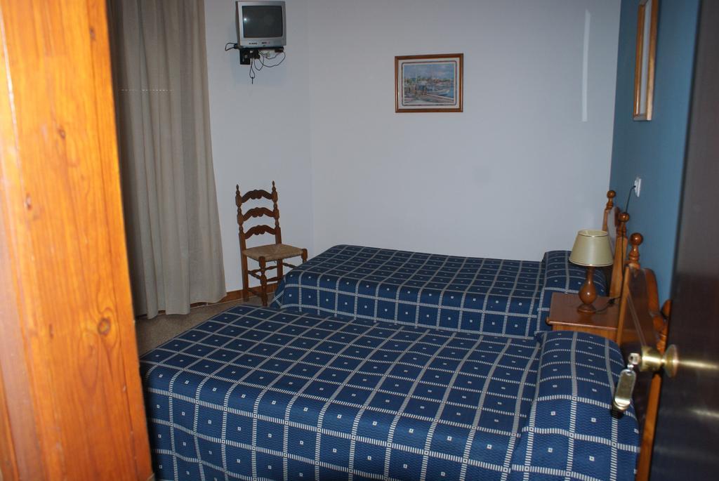 Hostal Gran Sol Otel Llança Dış mekan fotoğraf